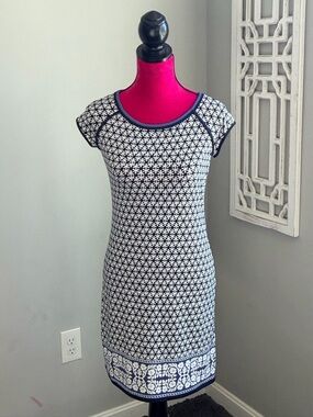 Max Studio Navy & White Geometric Print Dress XS